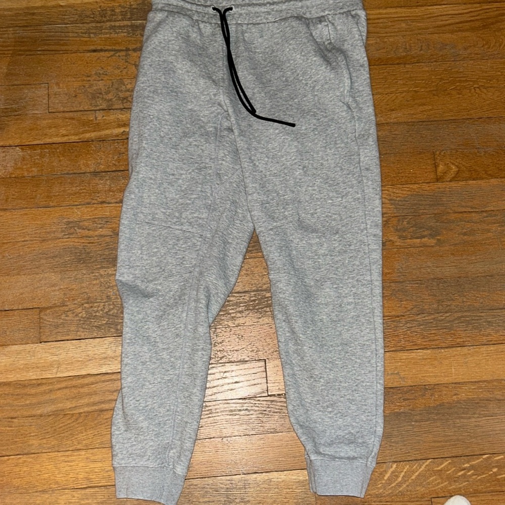 Fabletics heather gray sweatpants